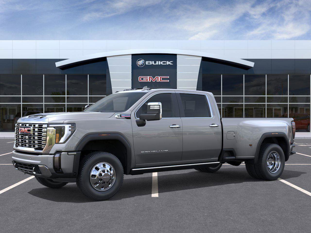 New 2026 GMC Sierra 3500 Denali w/ Denali Reserve Package AWD/4WD image 2