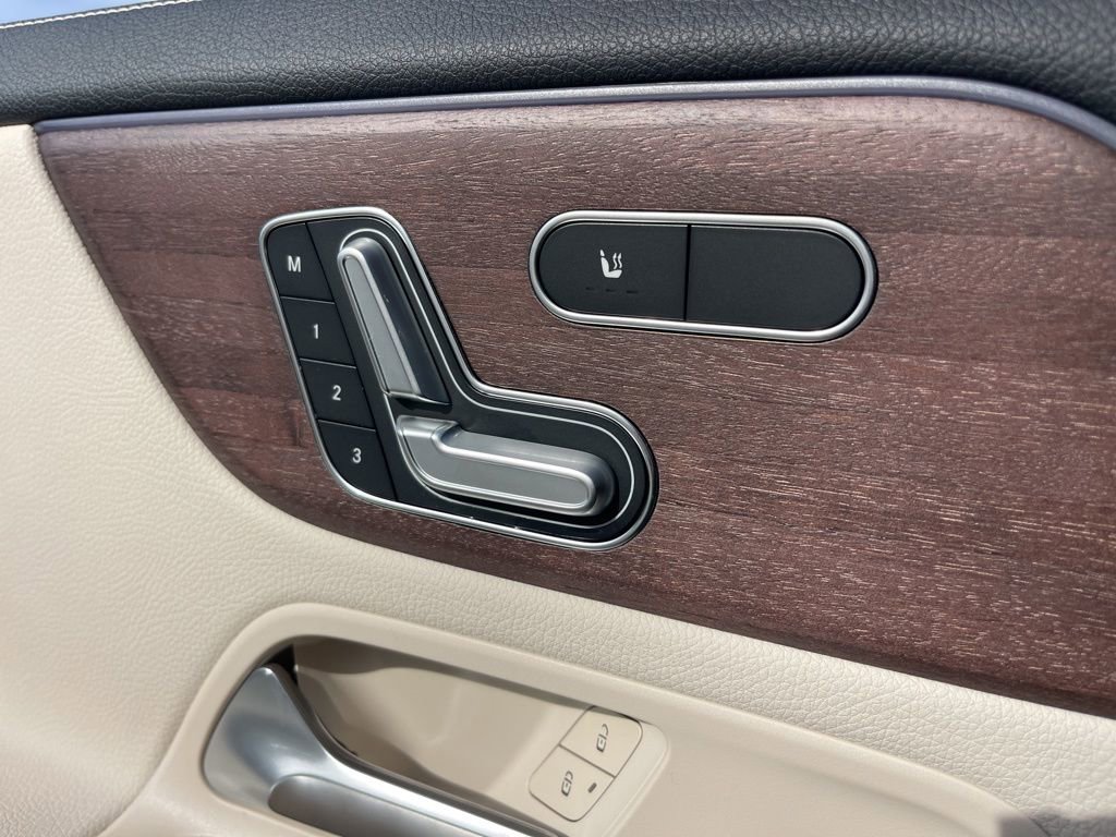 Used 2023 Mercedes-Benz GLA 250 4MATIC image 21