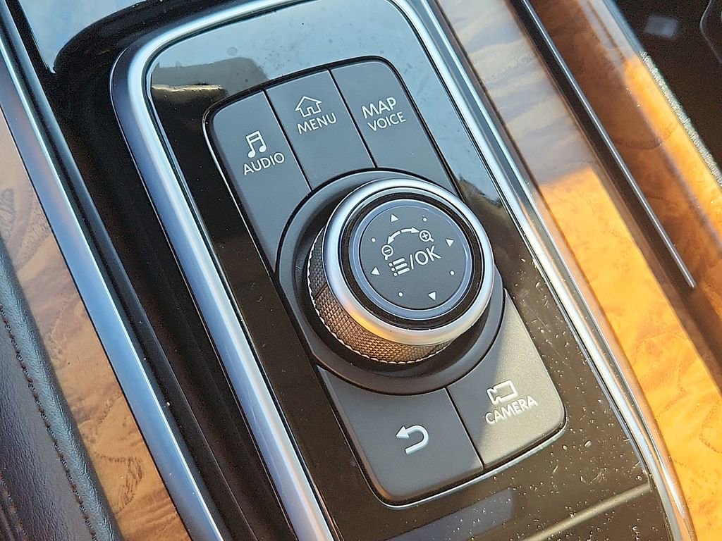 Certified 2024 Nissan Armada SL image 27