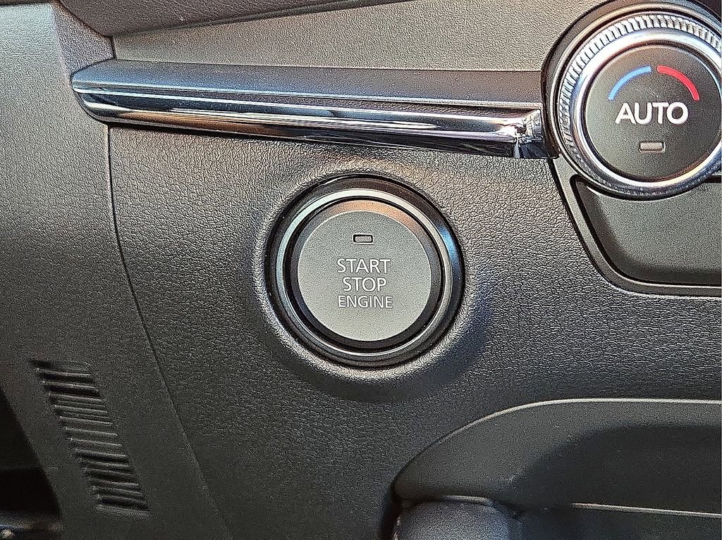 New 2025 MAZDA MAZDA3 s image 29