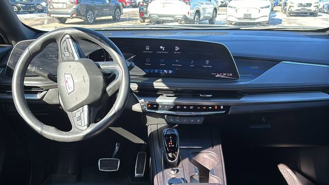Used 2024 Cadillac XT4 Sport AWD/4WD image 13