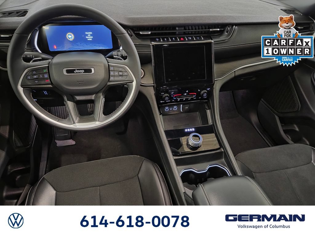 Used 2023 Jeep Grand Cherokee Altitude AWD/4WD image 19