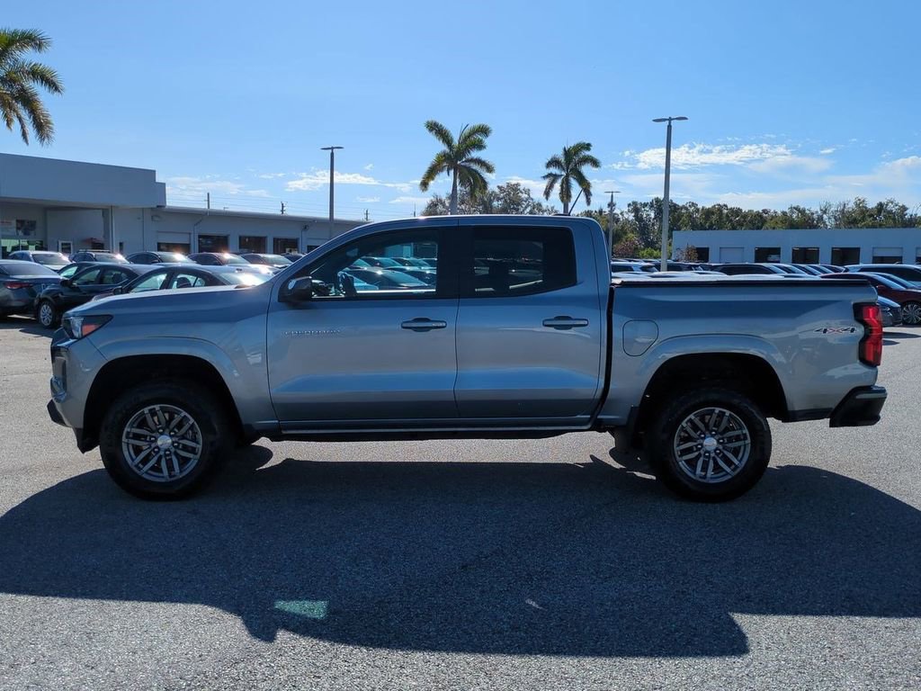 Used 2023 Chevrolet Colorado LT w/ LT Convenience Package image 8