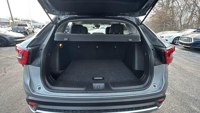 Used 2024 Chevrolet Trax LT image 36