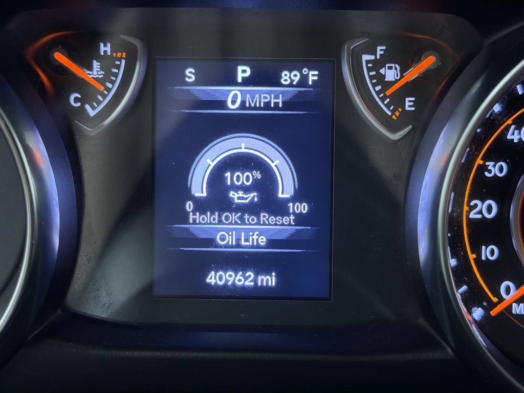 Used 2023 Jeep Gladiator Sport AWD/4WD image 24