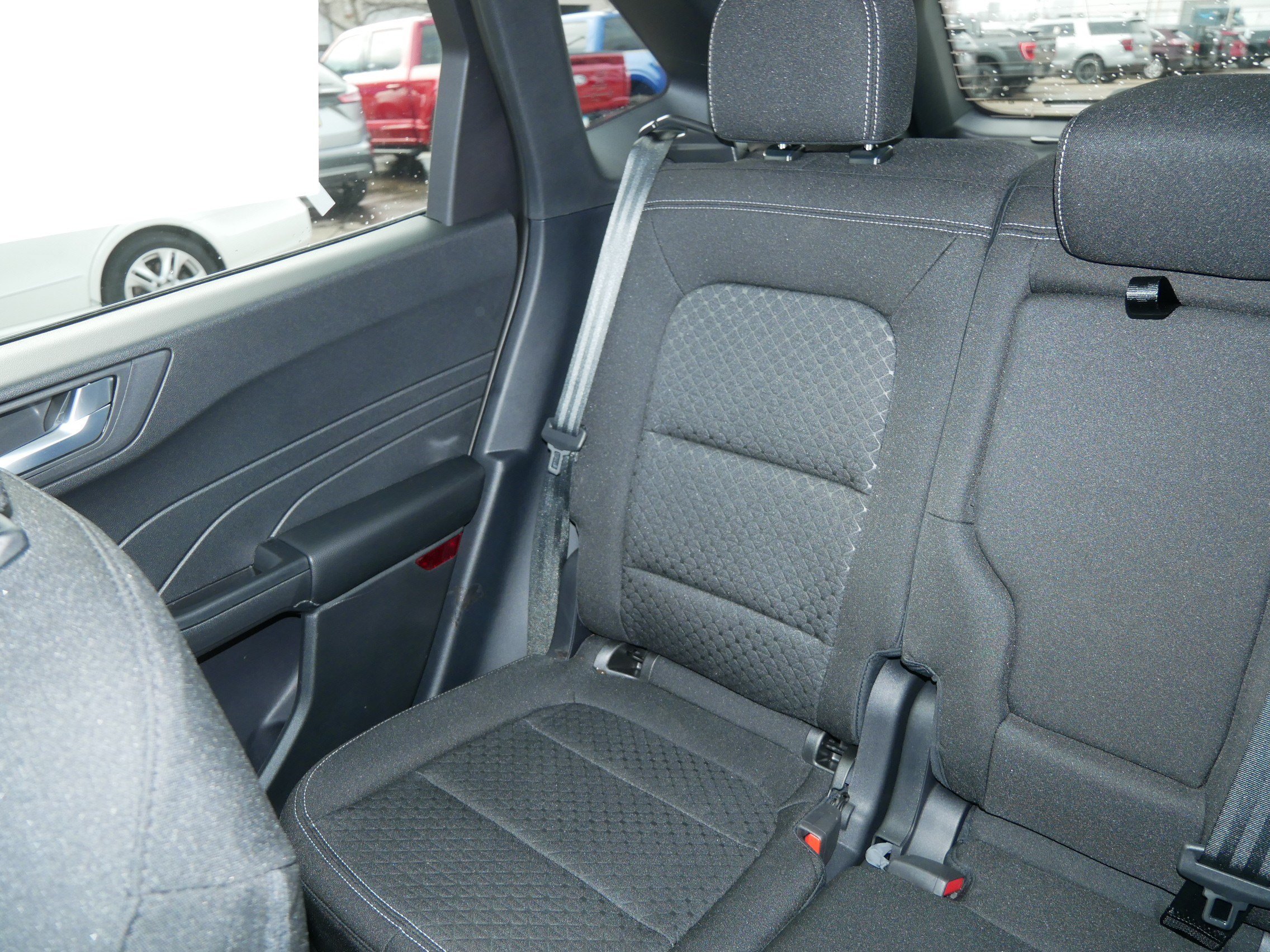 Used 2025 Ford Escape Active w/ Active Premium Tech Pack AWD/4WD image 12