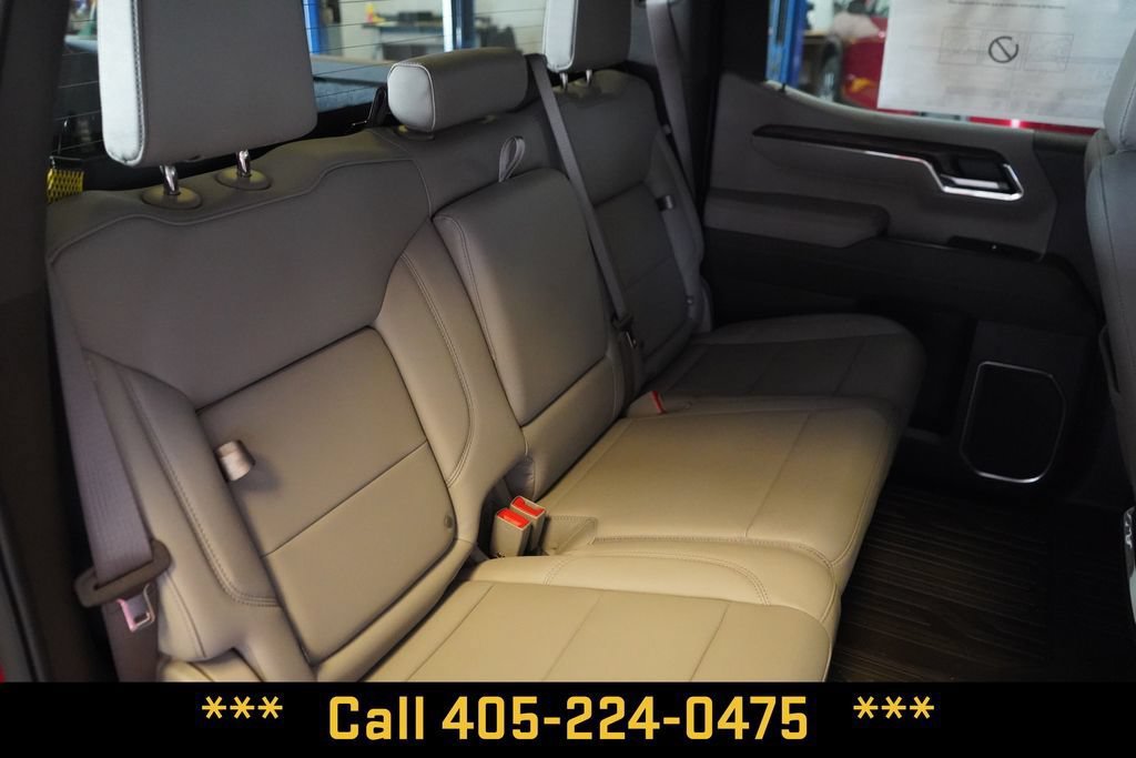 New 2026 GMC Sierra 1500 SLT w/ SLT Premium Package AWD/4WD image 30