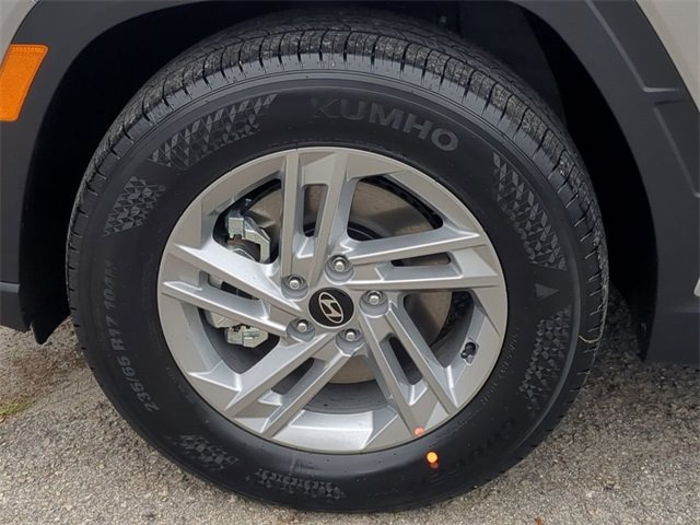 New 2025 Hyundai Tucson SE image 11