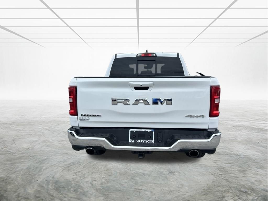 Used 2025 RAM 1500 Laramie AWD/4WD image 5
