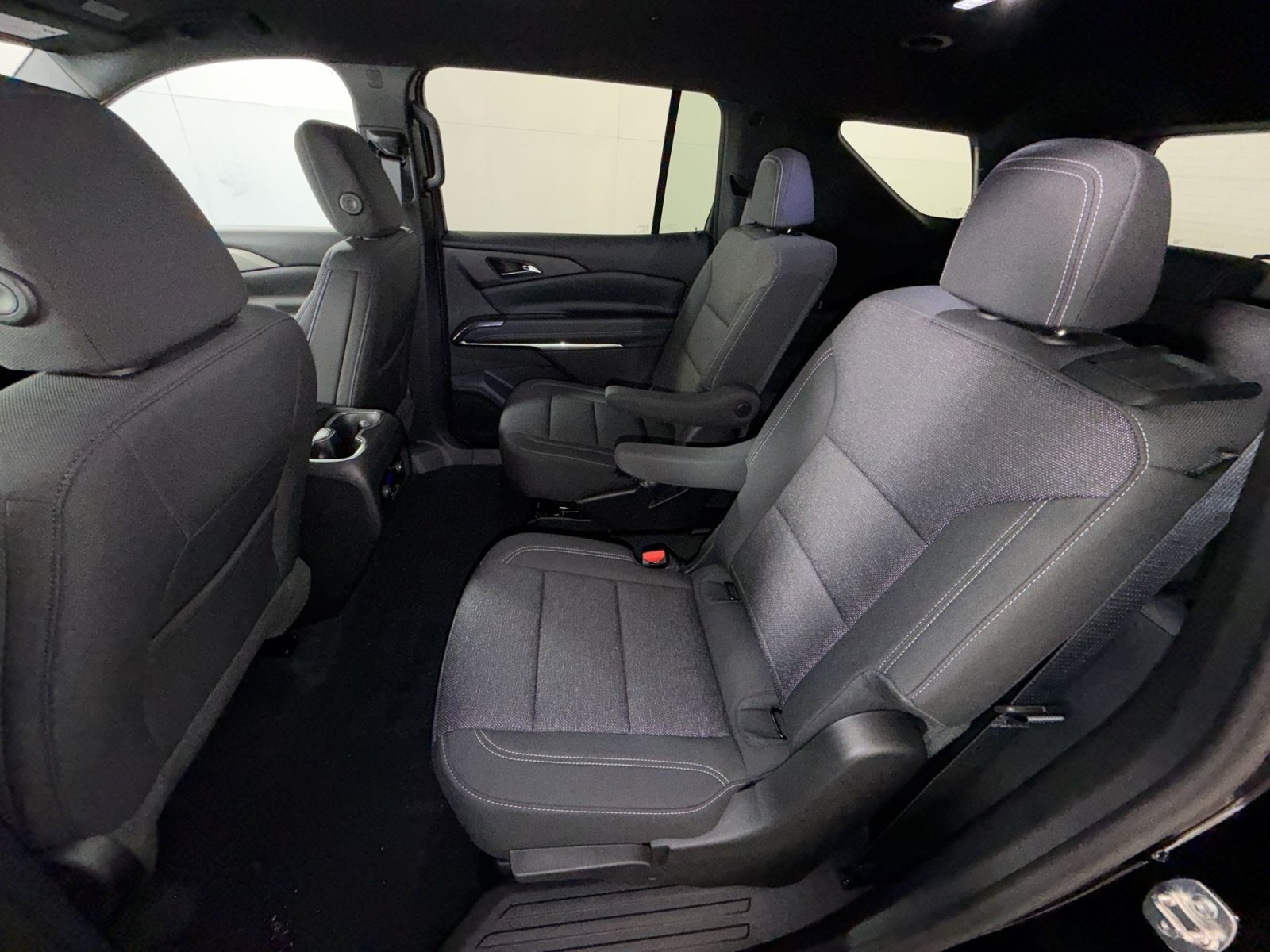 New 2026 Chevrolet Traverse LT w/ Driver Confidence Package FWD image 24