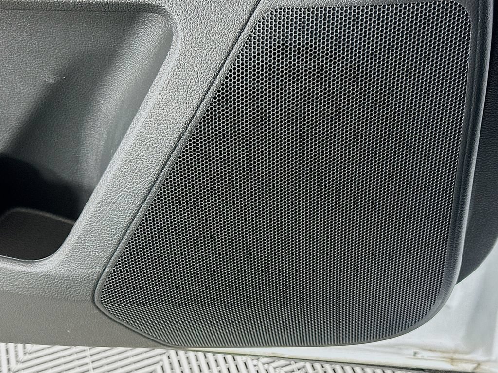 Used 2025 Nissan Pathfinder Platinum FWD image 19