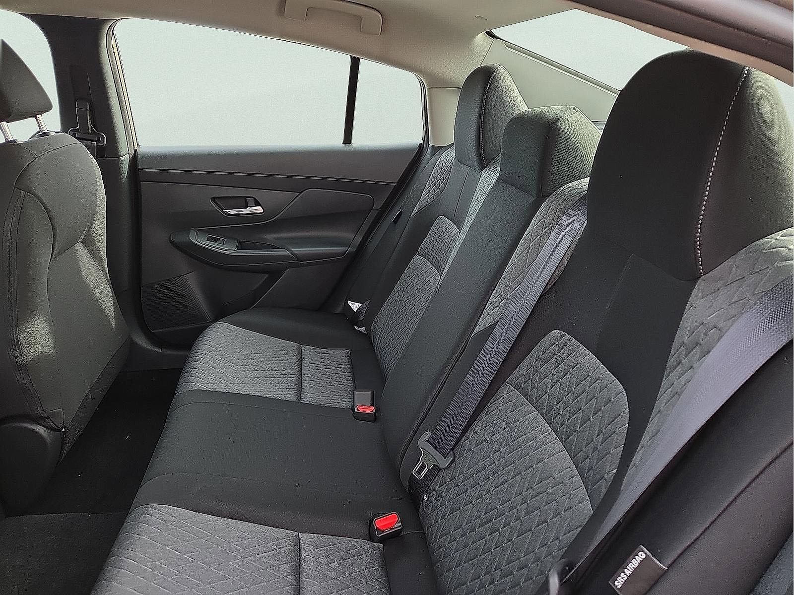 New 2026 Nissan Sentra SV w/ SV Convenience Package FWD image 9