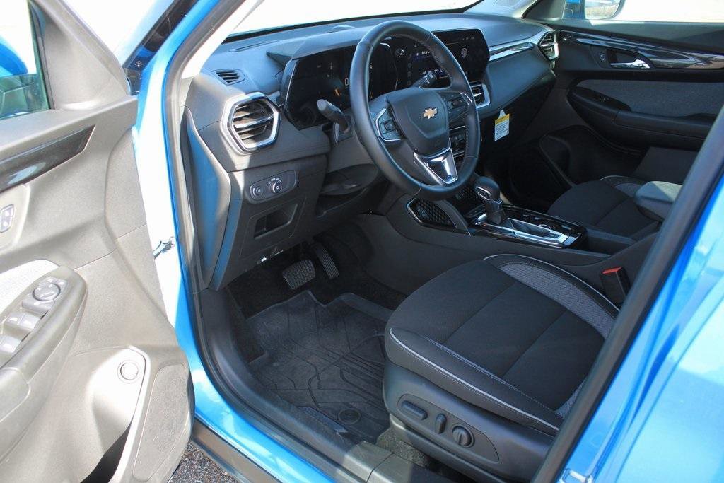 New 2025 Chevrolet TrailBlazer LT w/ Convenience Package image 13