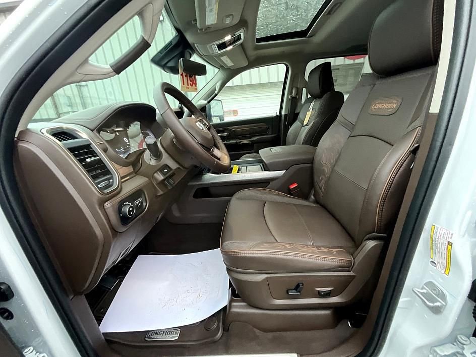 New 2026 RAM 3500 Longhorn image 14