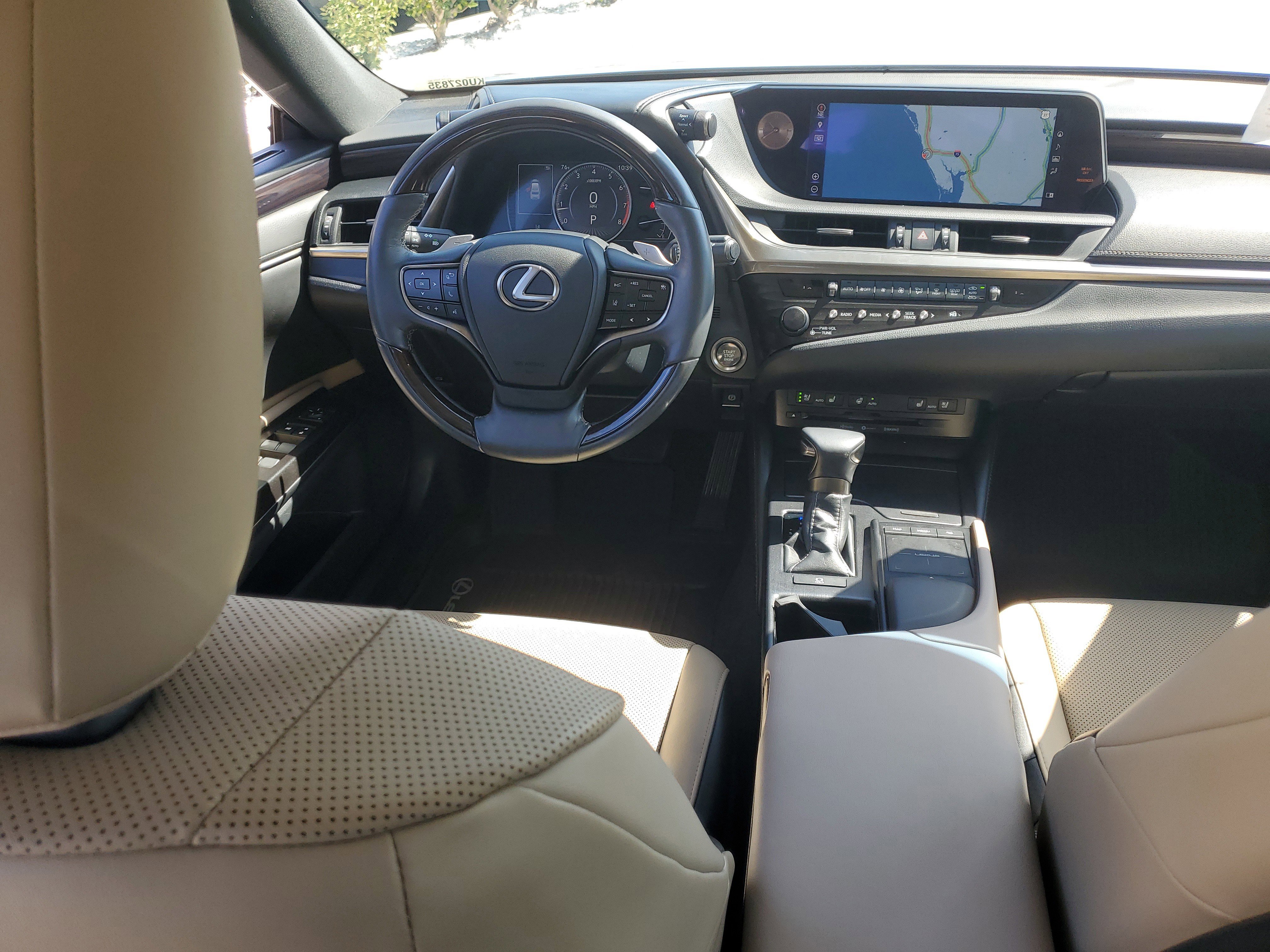 Used 2019 Lexus ES 350 w/ Premium Package FWD image 16