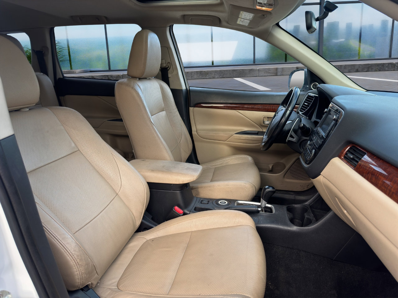 Used 2014 Mitsubishi Outlander GT image 22