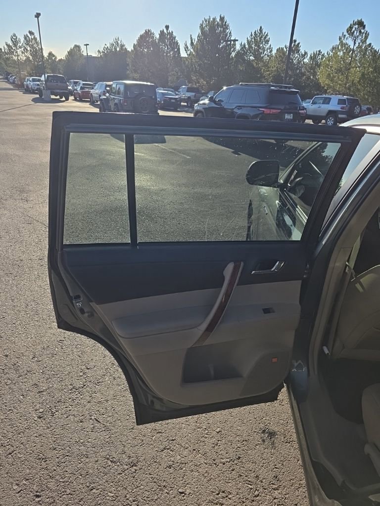 Used 2013 Toyota Highlander Limited image 13