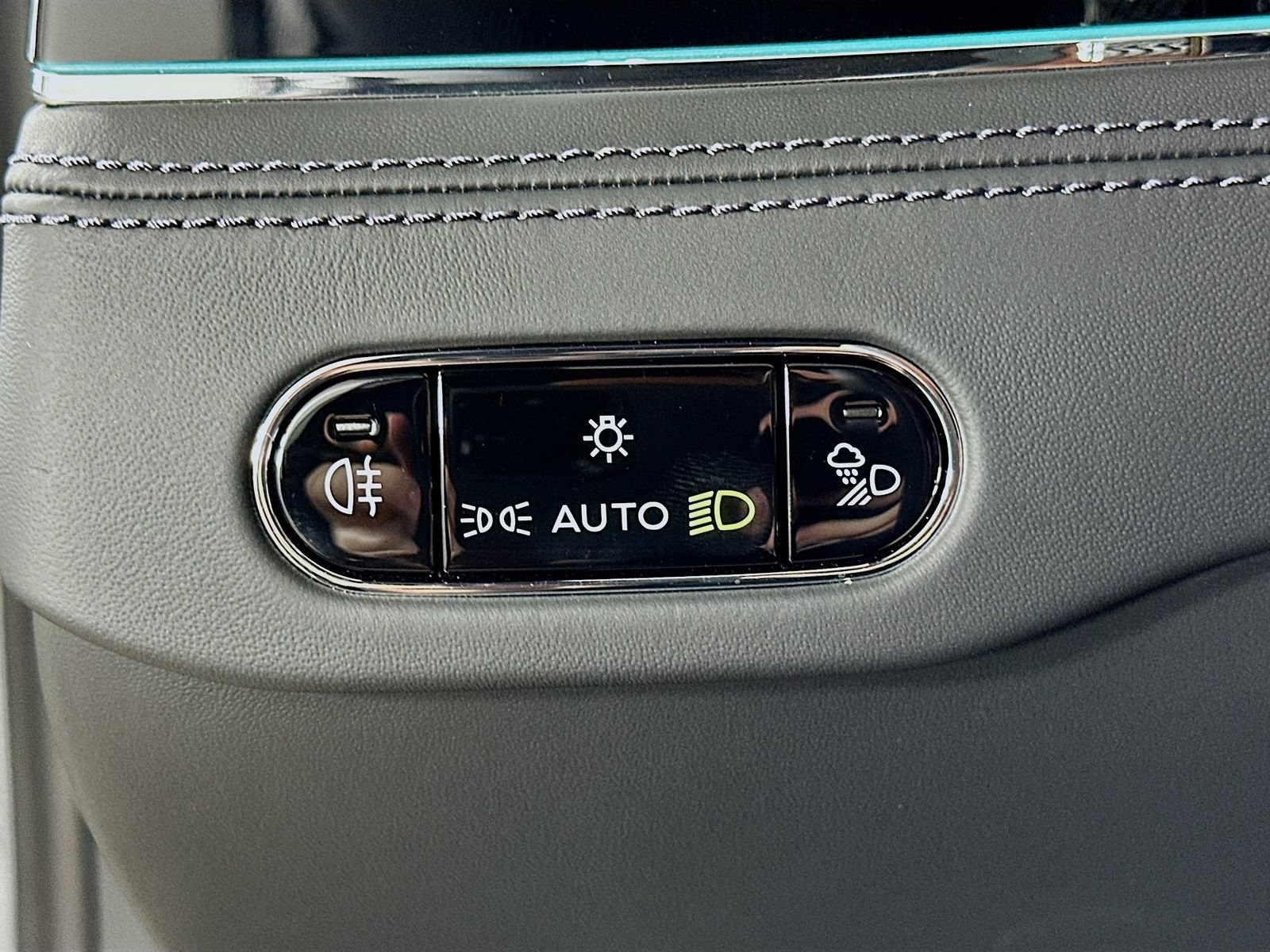 Used 2024 Bentley Continental GT Mulliner AWD/4WD image 59