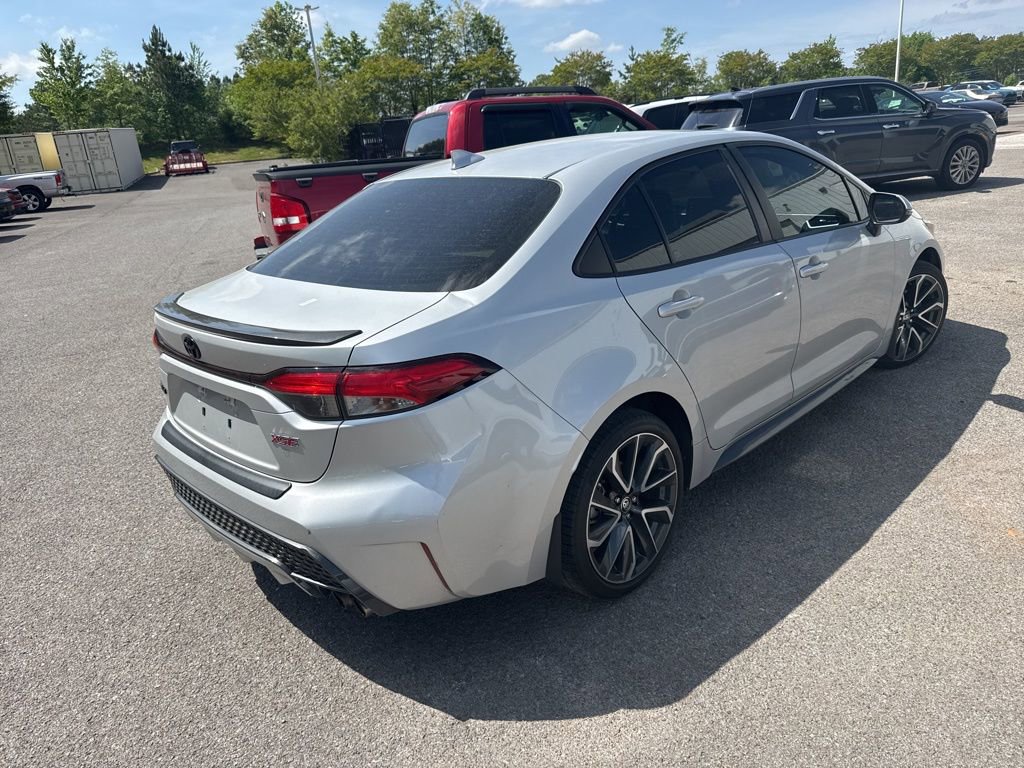 Used 2020 Toyota Corolla XSE FWD image 3