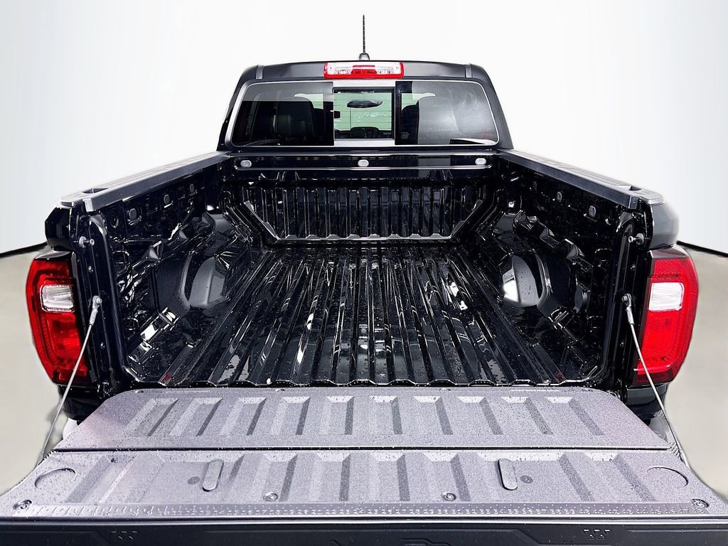 New 2026 GMC Canyon AT4 image 25