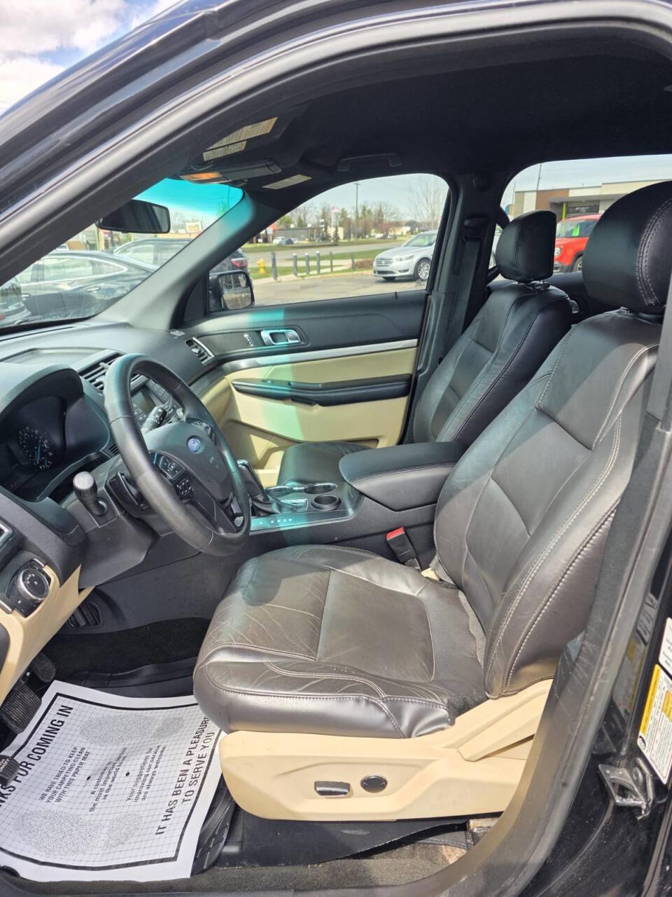 Used 2017 Ford Explorer FWD image 16