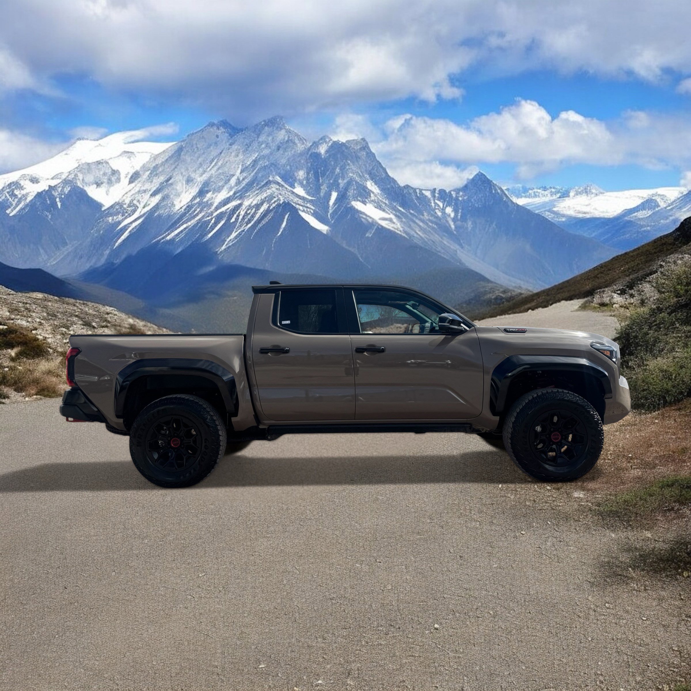 Certified 2025 Toyota Tacoma TRD Pro AWD/4WD image 7