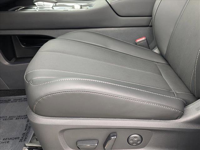 New 2026 INFINITI QX60 Luxe w/ Cargo Package image 4