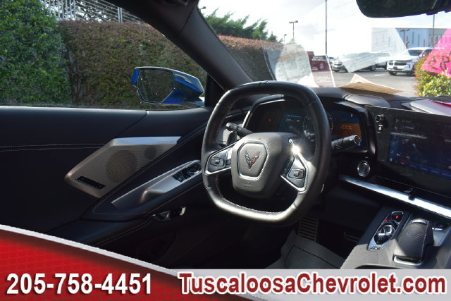 Used 2024 Chevrolet Corvette Stingray Preferred Cpe w/ 2LT RWD image 3