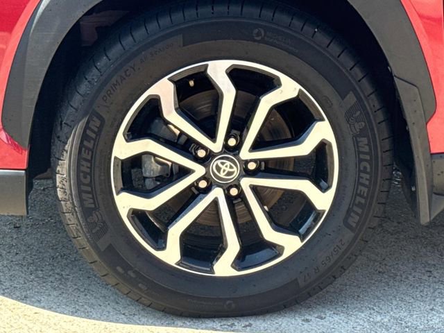 Used 2024 Toyota Corolla Cross AWD Hybrid image 5