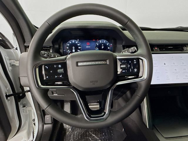 New 2026 Land Rover Discovery Sport Landmark image 12