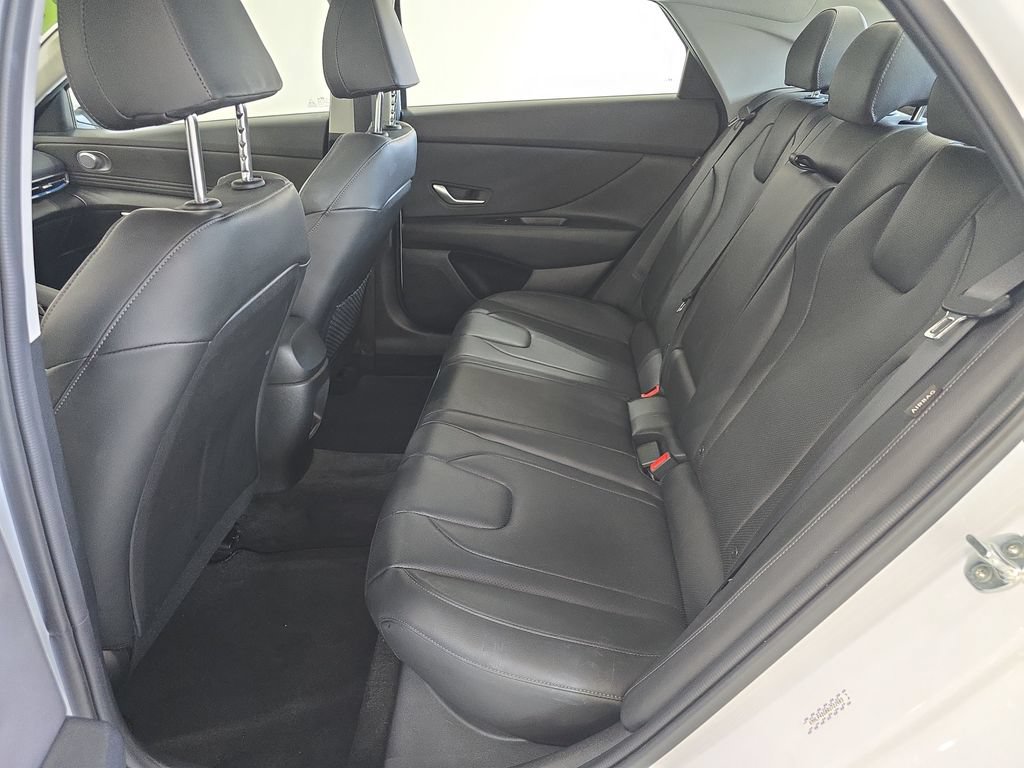 Certified 2024 Hyundai Elantra Limited FWD image 25
