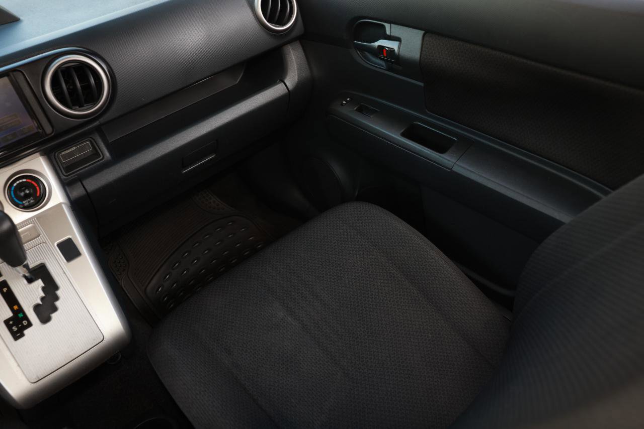 Used 2008 Scion xB image 22