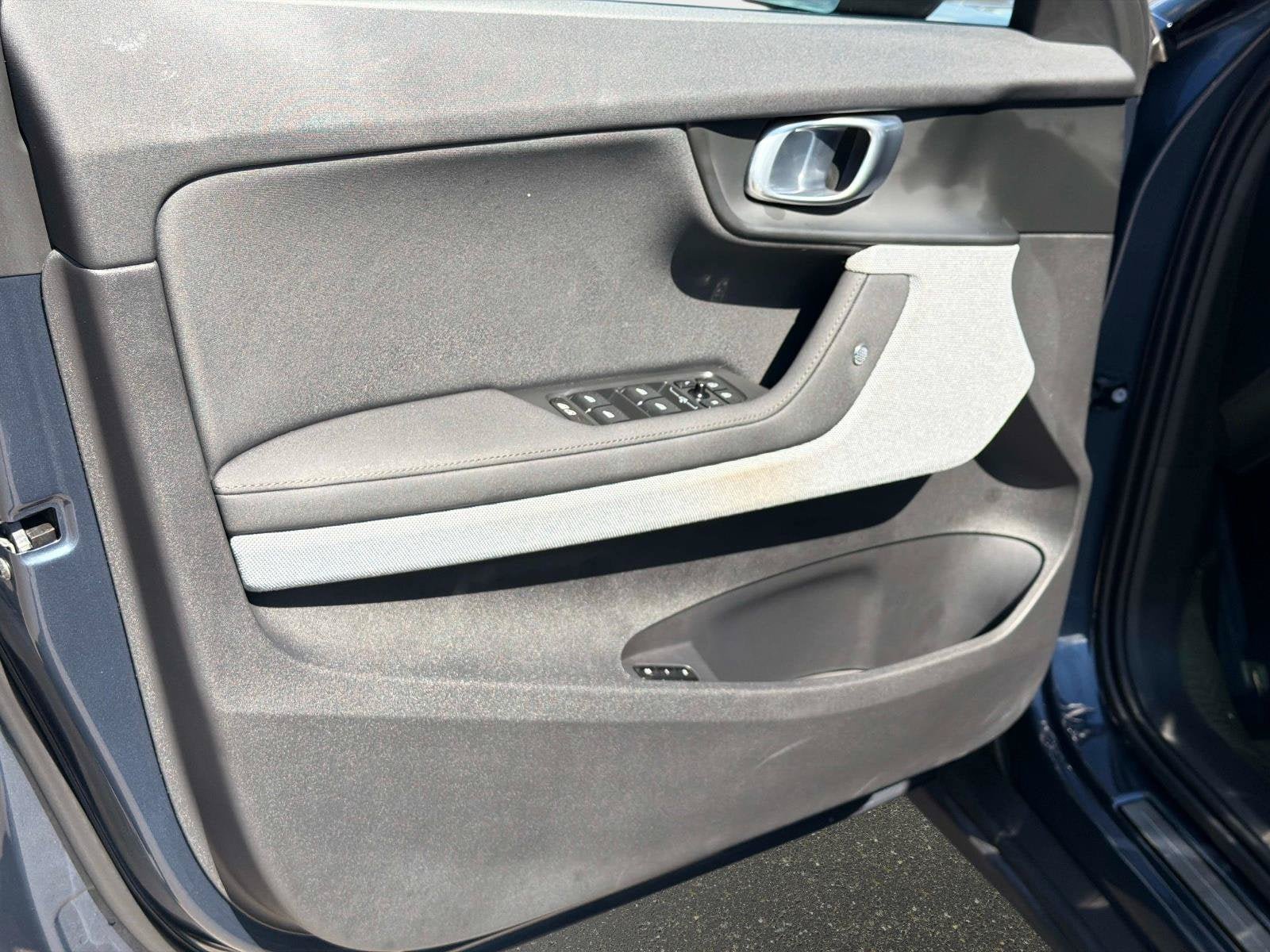 Used 2024 Polestar Polestar 2 RWD image 15