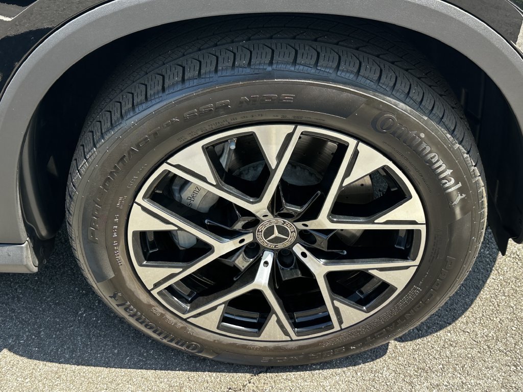 Certified 2025 Mercedes-Benz GLC 350e 4MATIC w/ Driver Assistance Package image 14