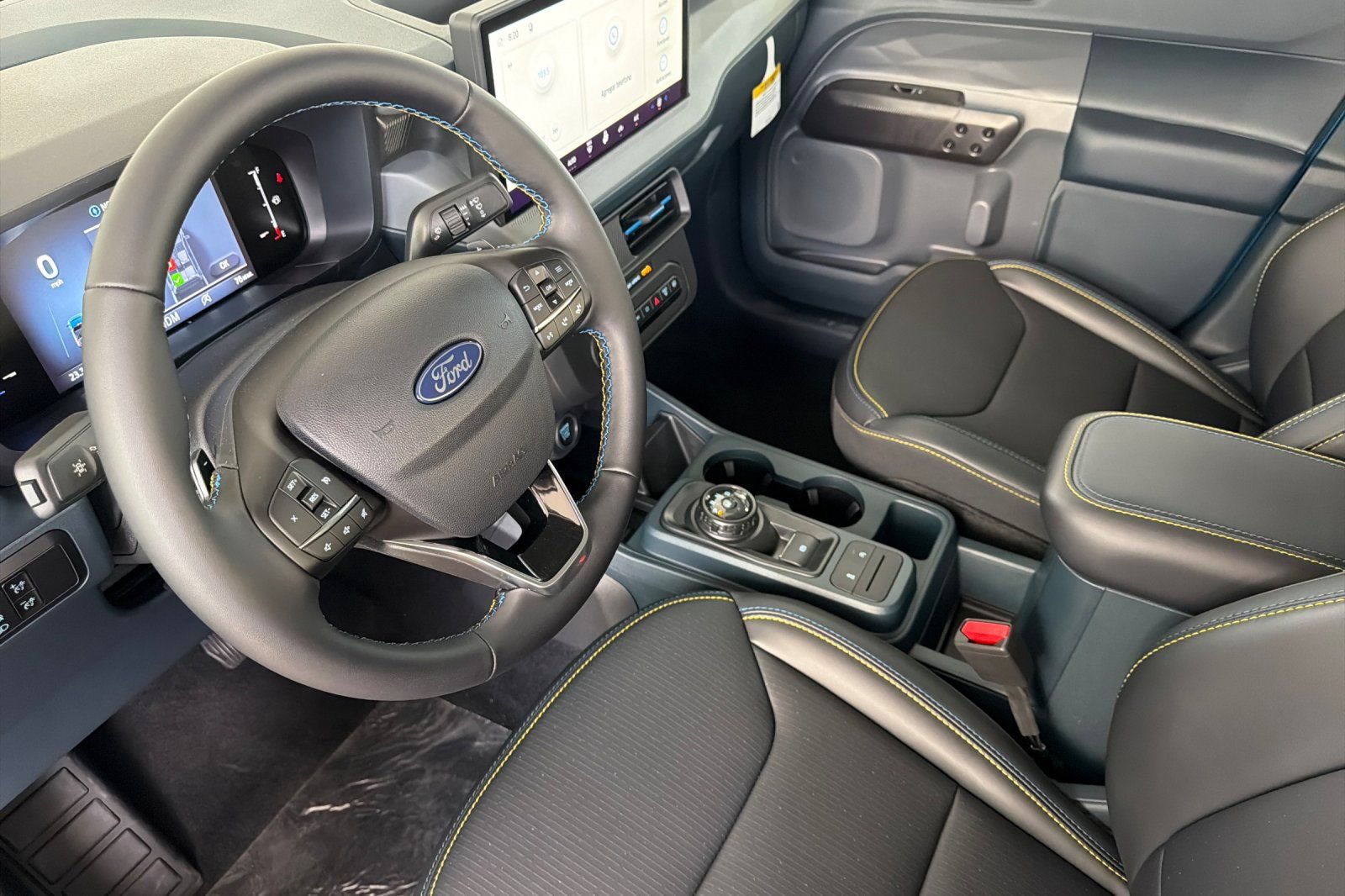 New 2026 Ford Maverick Lobo AWD/4WD image 10