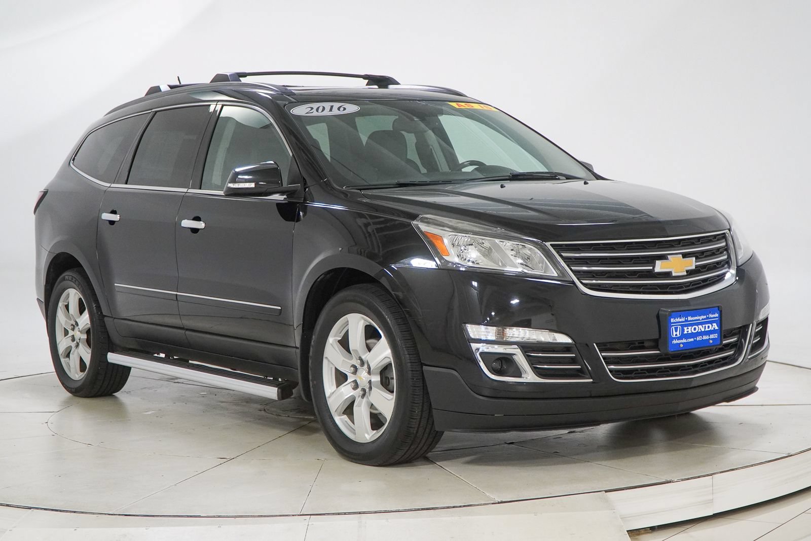 Used 2016 Chevrolet Traverse LTZ w/ LPO, 'HIT The Road' Package AWD/4WD image 16