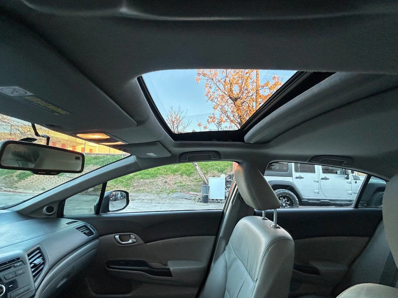 Used 2012 Honda Civic EX-L image 33