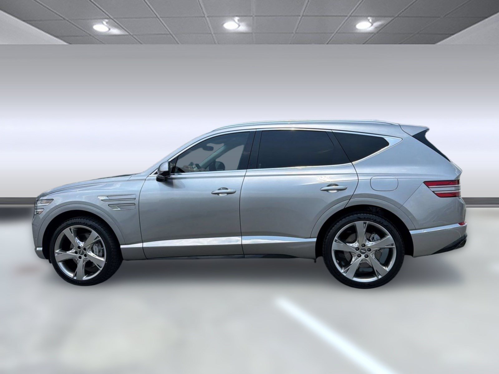 Used 2024 Genesis GV80 3.5T w/ Prestige Package AWD/4WD image 2