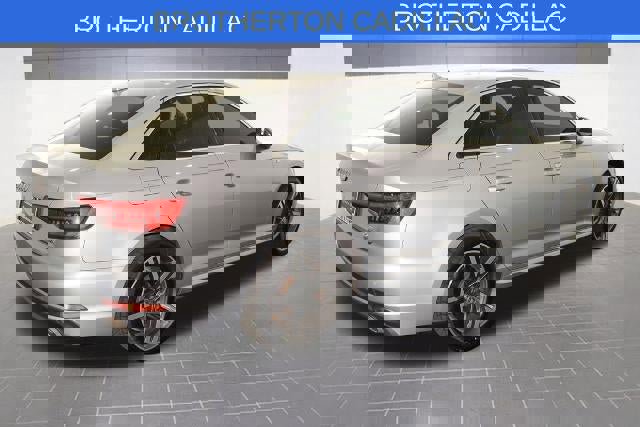 Used 2017 Audi A4 2.0T Prestige image 8