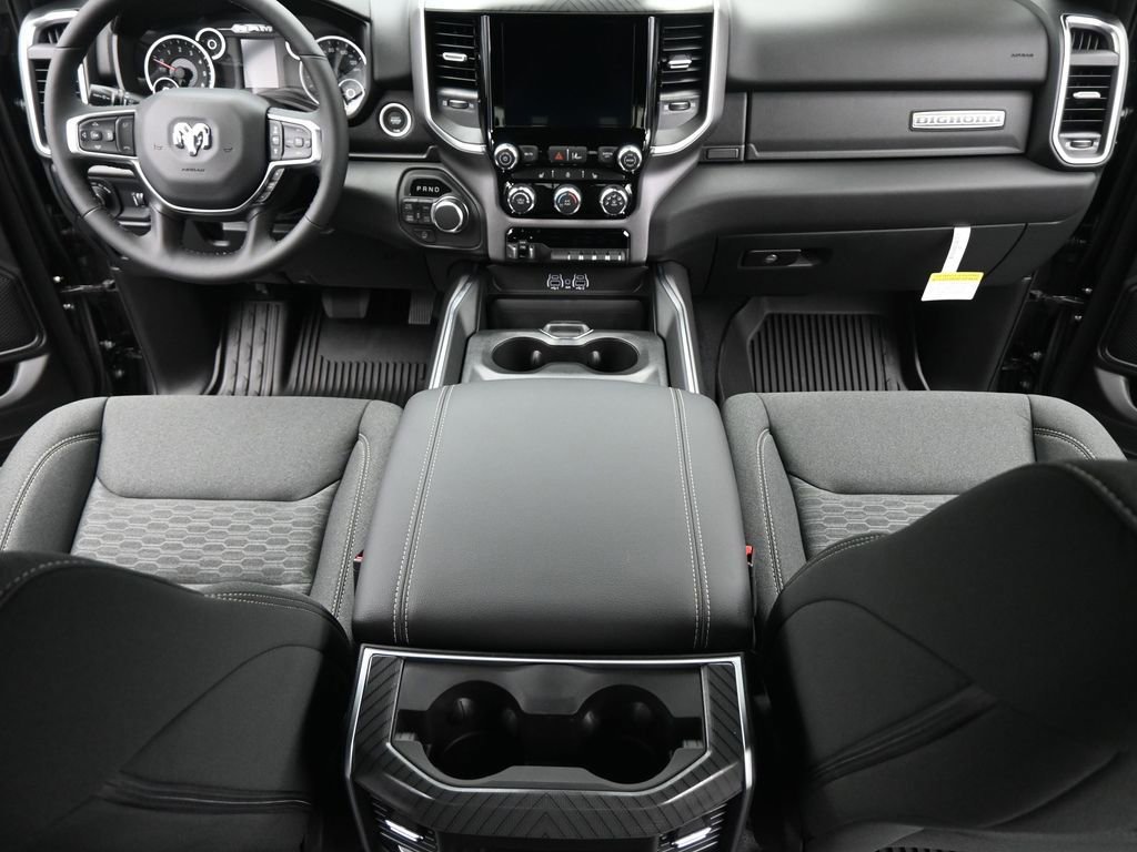New 2026 RAM 1500 4x4 Crew Cab image 26