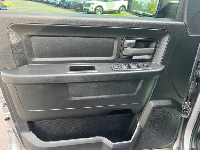 Used 2021 RAM 1500 Express w/ Wheel & Sound Group AWD/4WD image 17