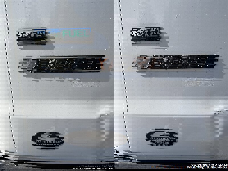 Used 2011 Chevrolet Express 2500 image 7