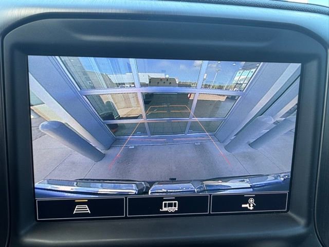 Certified 2022 GMC Sierra 1500 AT4 w/ AT4 Preferred Package AWD/4WD image 4