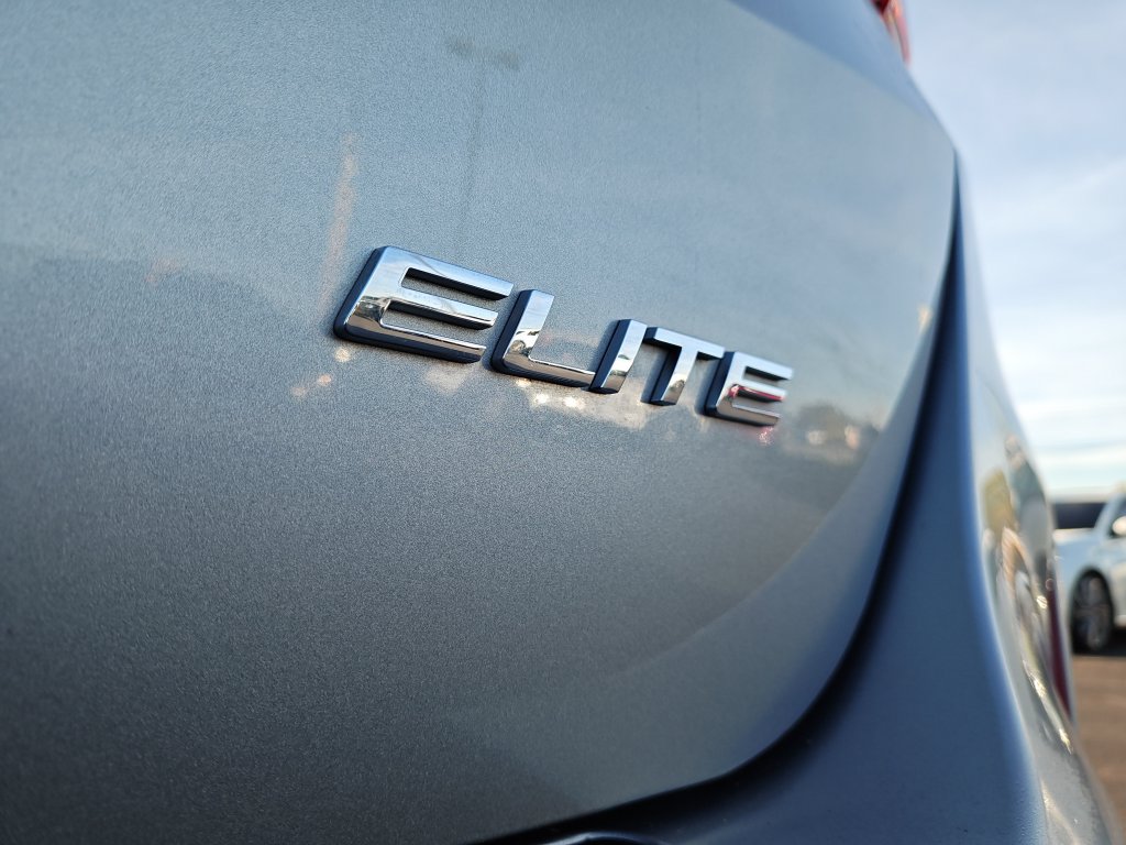 Used 2025 Honda Odyssey Elite image 29