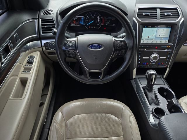Used 2018 Ford Explorer Limited FWD image 12