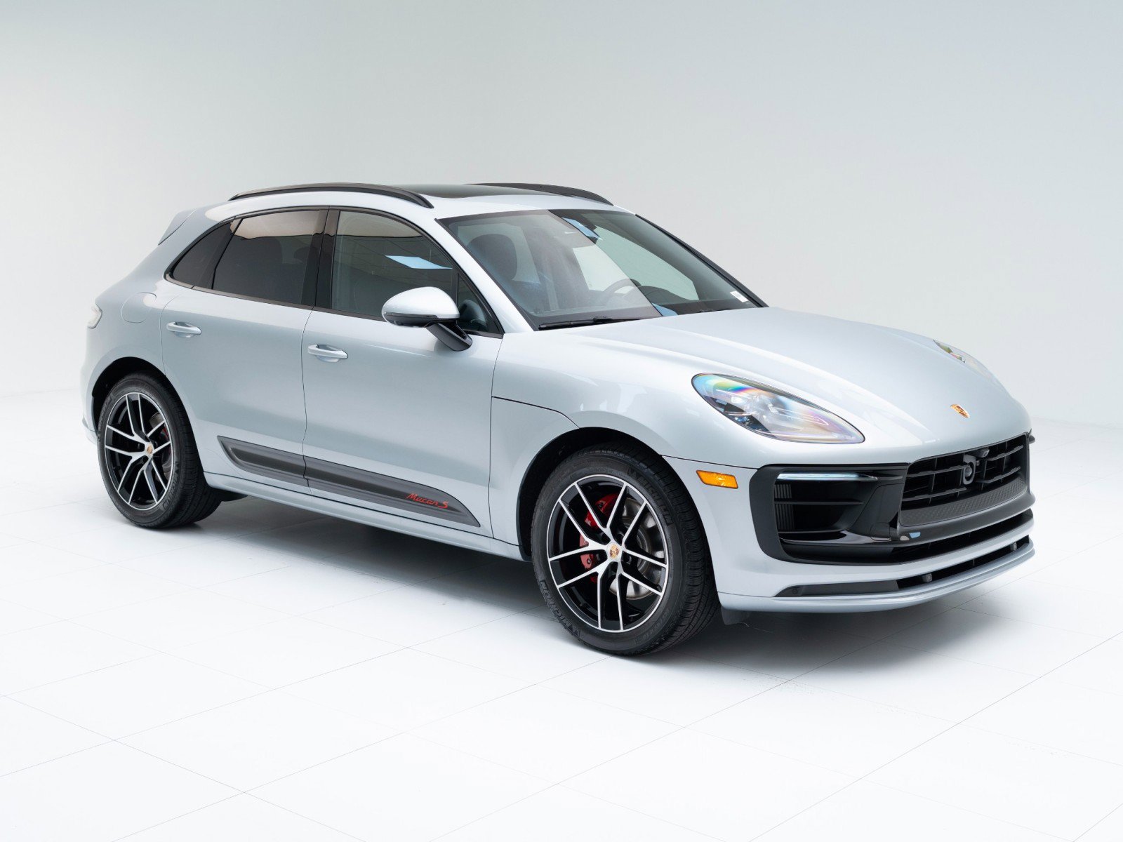 New 2026 Porsche Macan S image 7
