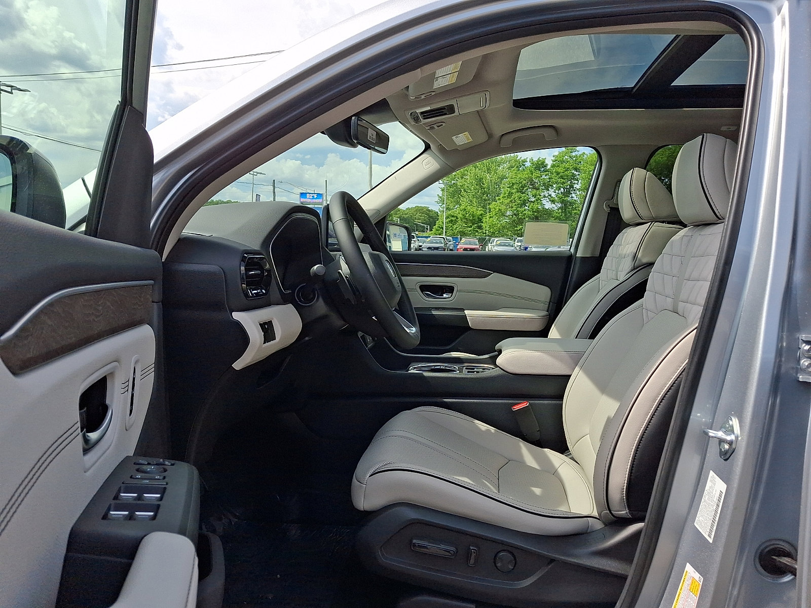 New 2026 Honda Pilot Elite image 6