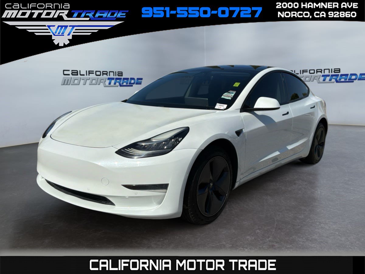 Used 2020 Tesla Model 3 Standard Range Plus RWD image 1