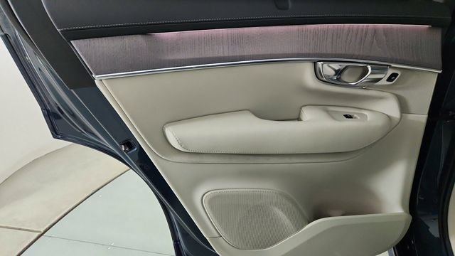 New 2026 Volvo XC90 T8 Ultra AWD/4WD image 28