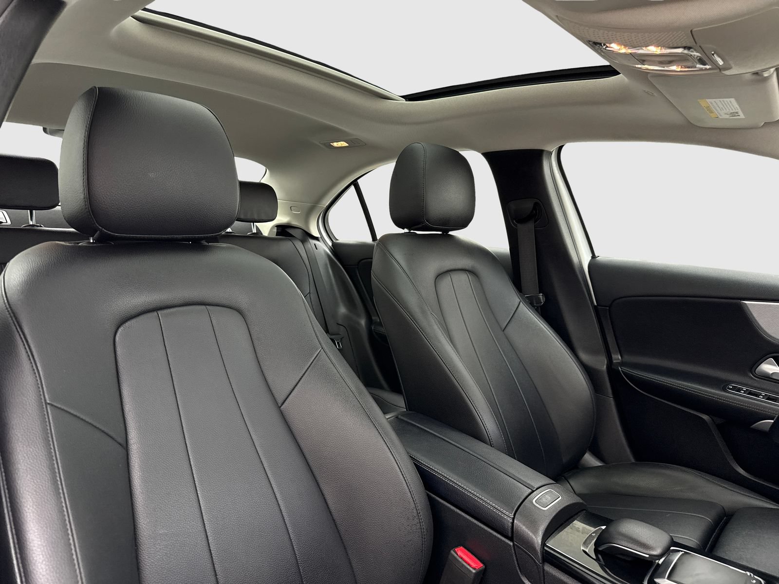 Used 2020 Mercedes-Benz A 220 w/ Premium Package image 40